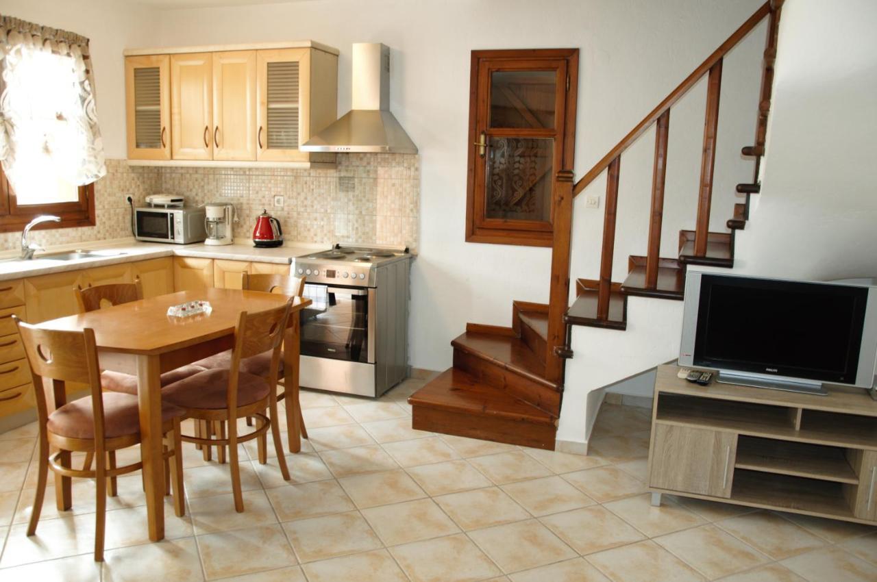 Mani Villas Skala Sotiros Ngoại thất bức ảnh