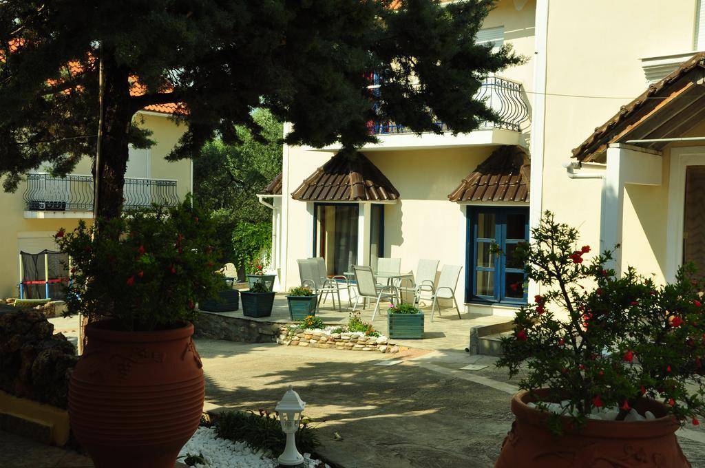 Mani Villas Skala Sotiros Ngoại thất bức ảnh